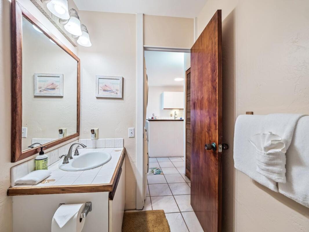 Oceanfront 1 Bedroom 2 Bathroom With Large Lanai - Kona Bali Kai 218 Kailua-Kona Ngoại thất bức ảnh